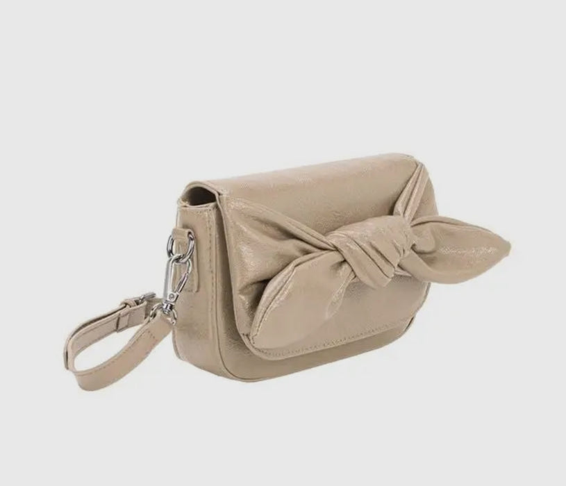 Faye Crossbody Bag
