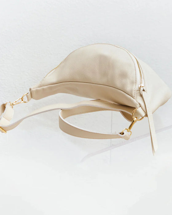 Lilla Sling Bag