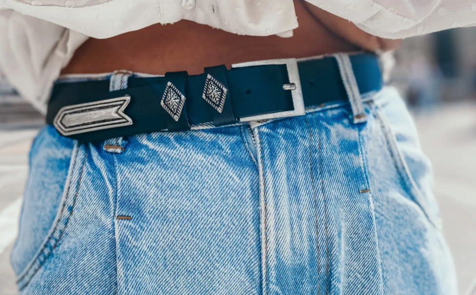 Silver Arrow Buckle Belt