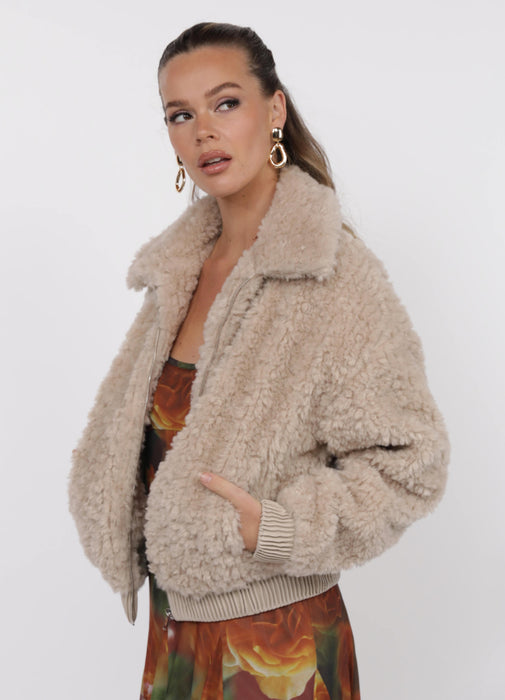 Sofia Wubby Bomber