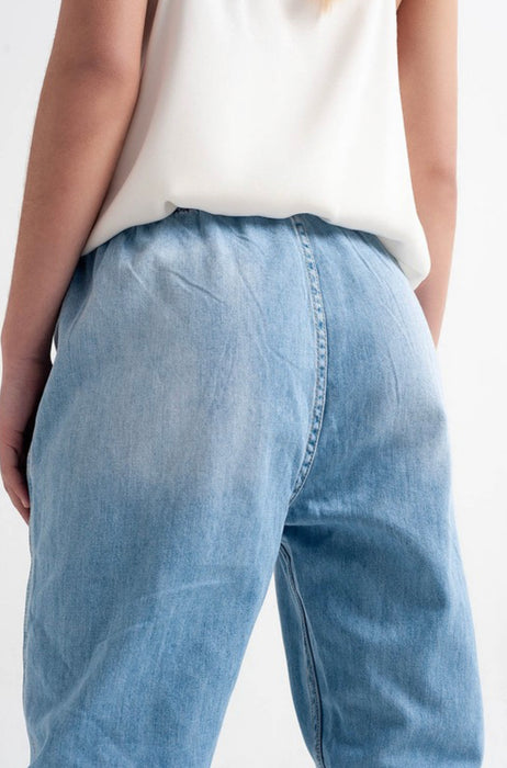 Lightweight Jogger Jeans in Midwash