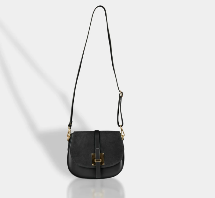 Myun Shoulder Bag
