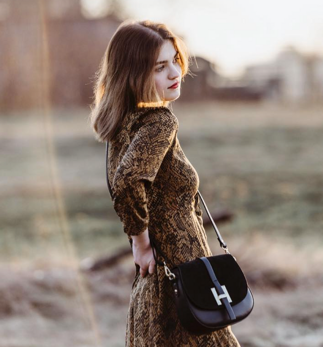 Myun Shoulder Bag