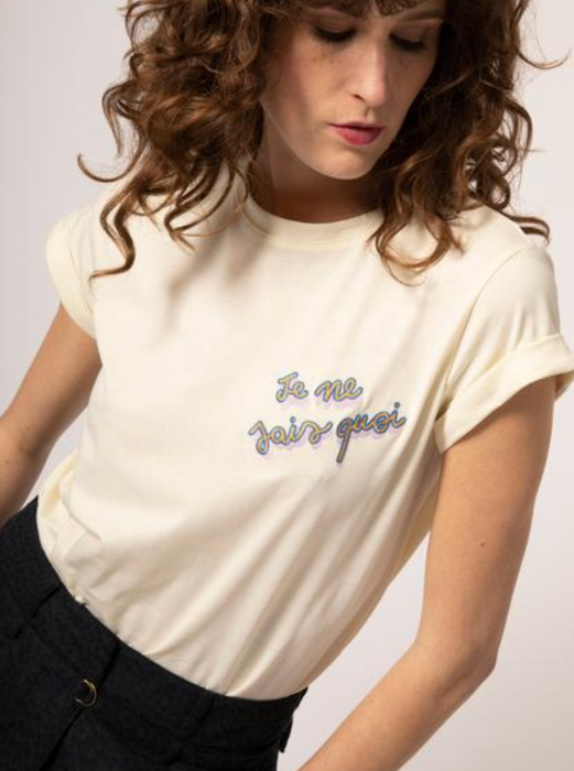 Savoir T-Shirt